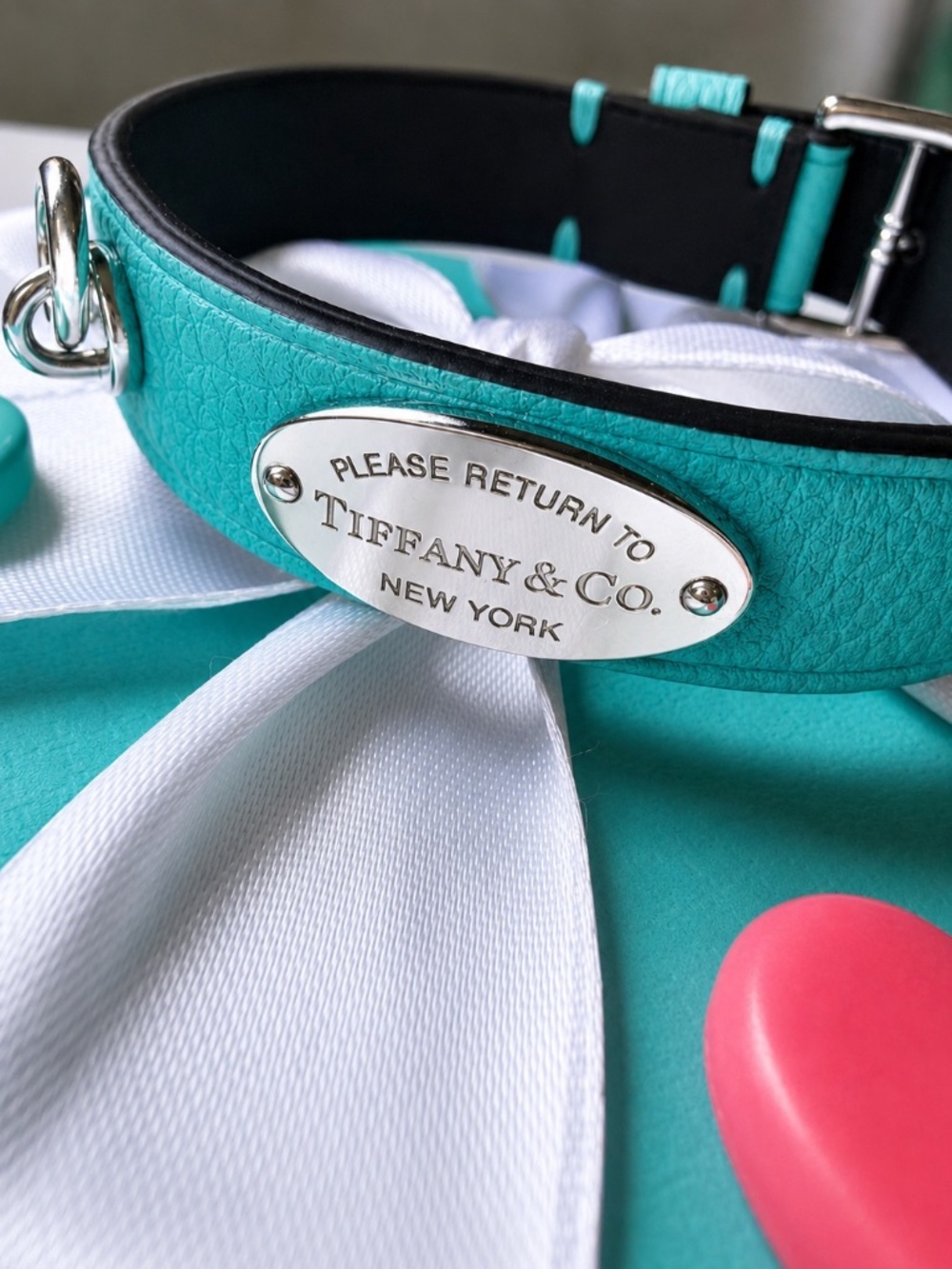 Return To Tiffany & Co Narrow T Blue Leather Bracelet, S/M, Silver